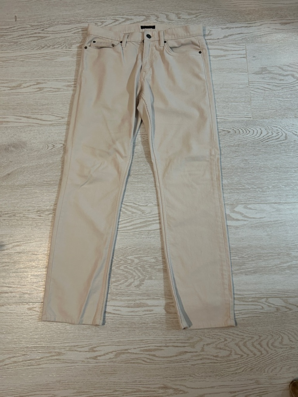 Banana Republic Men's Khaki Chinos in Light Beige